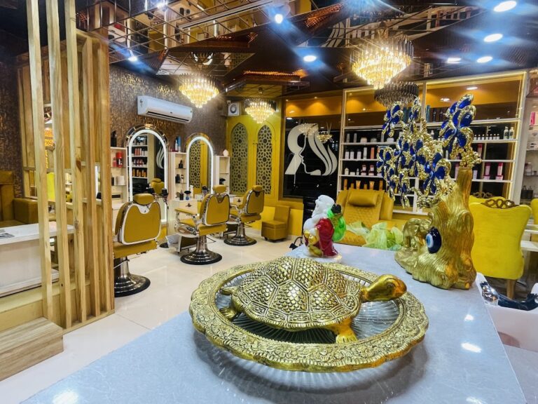 Re Nu Me Luxury Salon