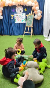 Mum’s Lap Camelot Pre School